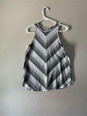 Mossimo Wesc Chevron Stripe Sleeveless Tank - Gray & White